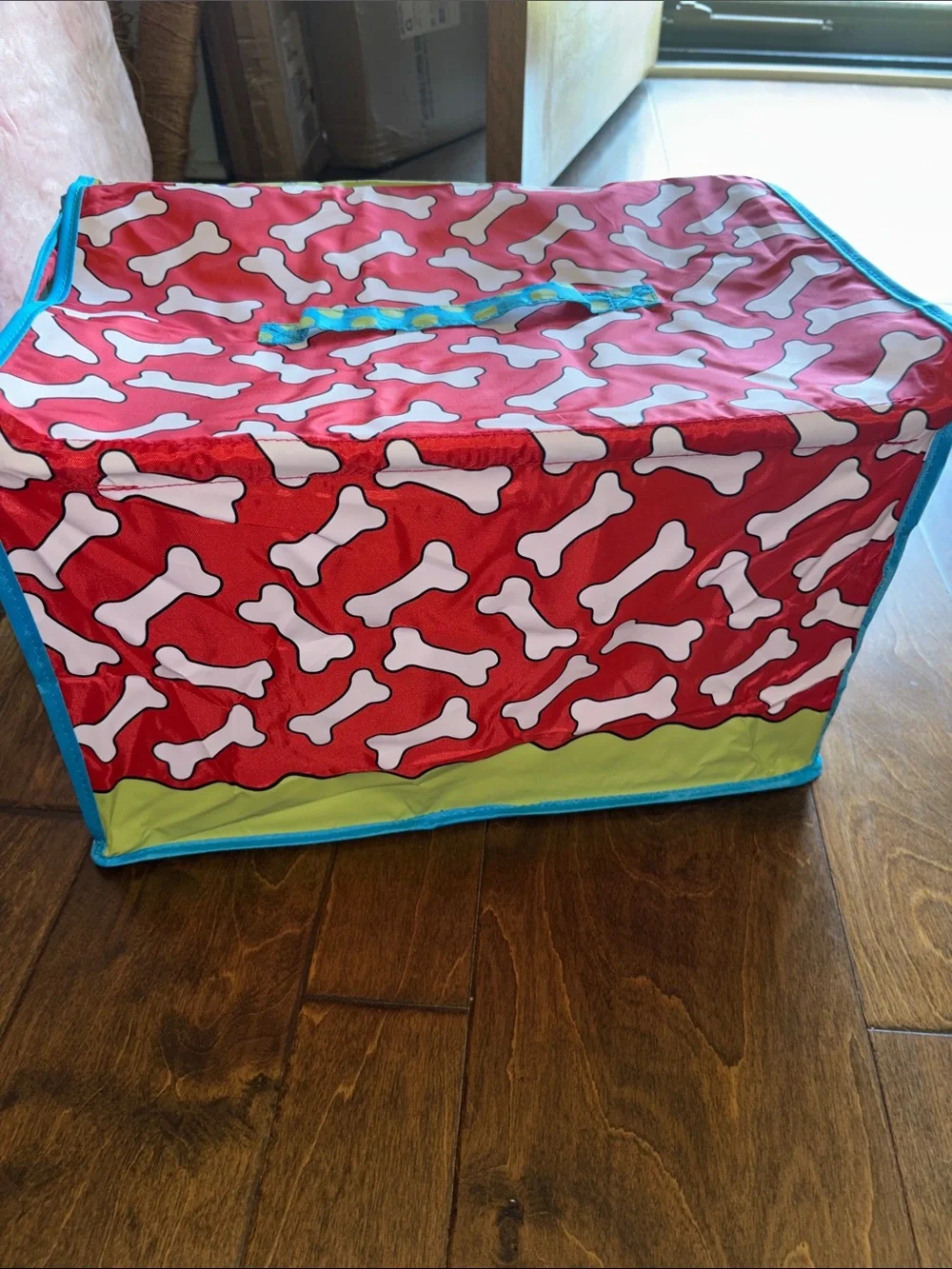 Good Dog Collapsable Toy Box NEW IN PACKAGE retail $30